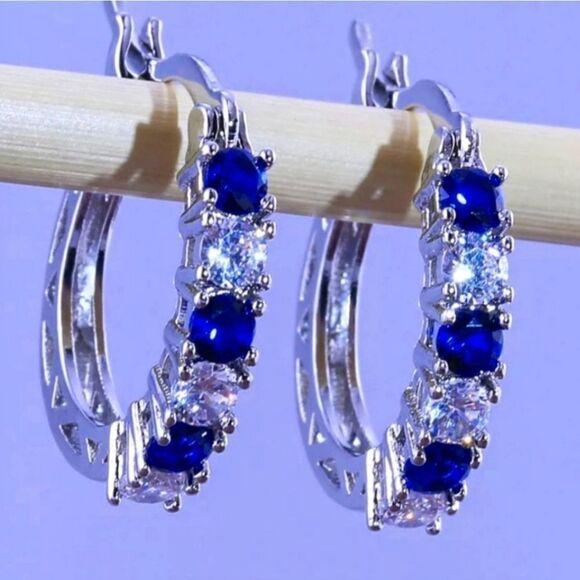 Beautiful Blue and White 2.20 Ct. Sapphire Hoop Earrings 14K White Gold on 925 - Picture 8 of 8